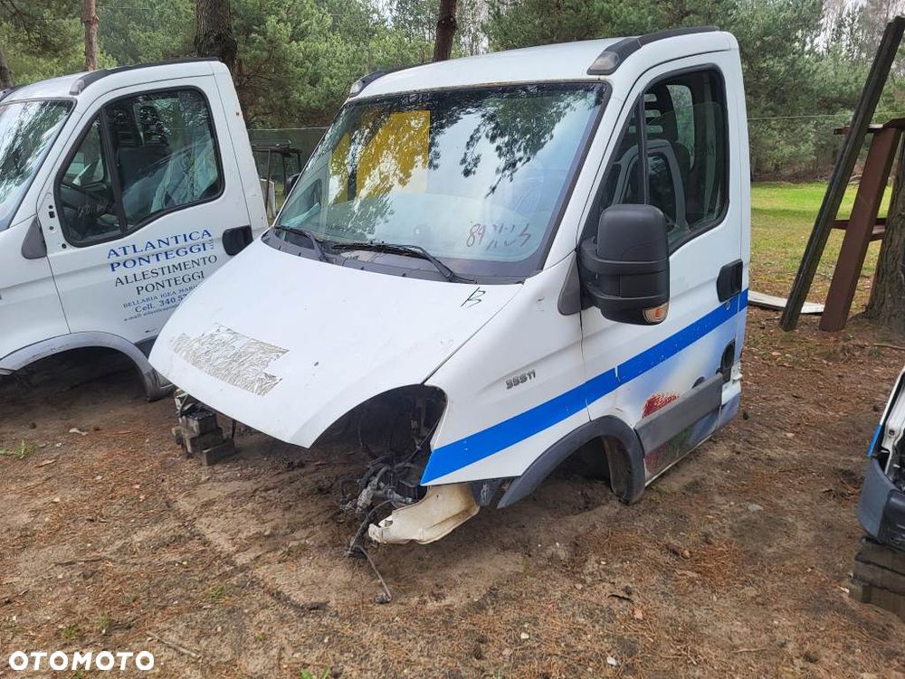 Kabina Iveco Daily 2013 nie Kompletna sanki resory kiper wywrot hds silnik - 3