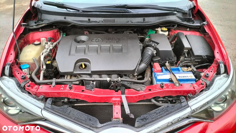 Toyota Auris 1.6 Comfort - 6