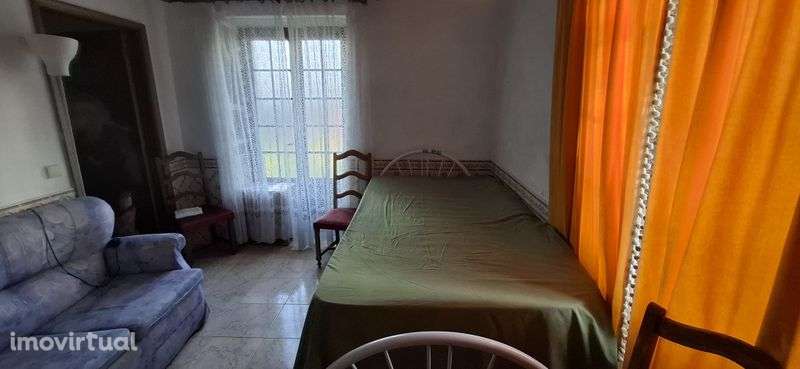 Casa em pedra arrendar - Grande imagem: 2/6