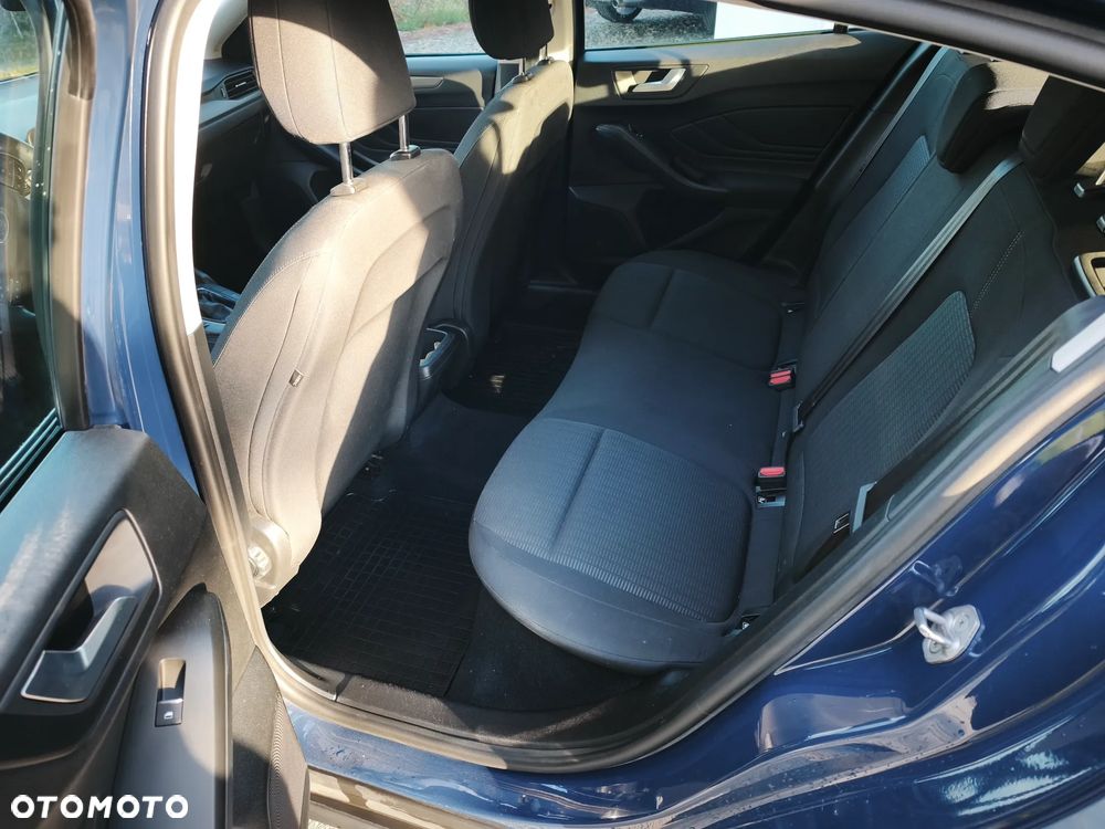 Ford Focus - 12