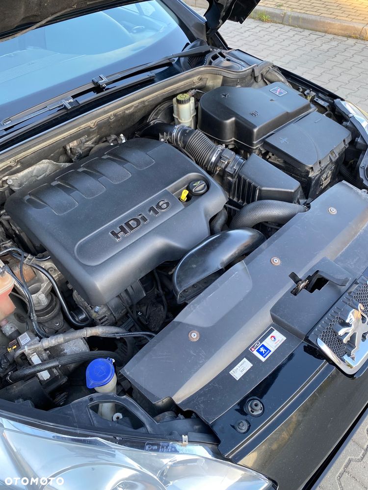 Peugeot 407 - 17