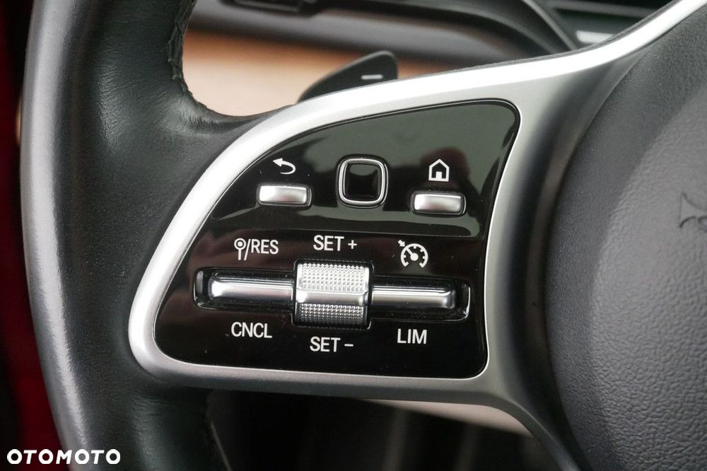 Mercedes-Benz GLE - 28