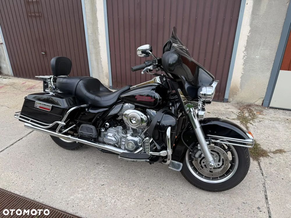 Harley-Davidson FLHT Electra Glide