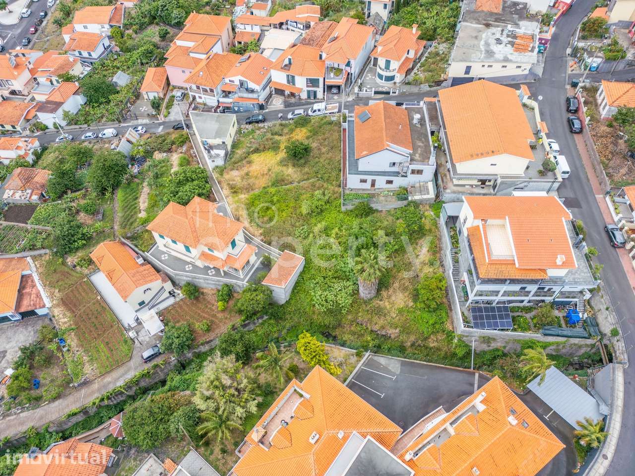 Terreno Urbano com Vista Mar em Machico | 400 m² | 300 m² de Construçã - Grande imagem: 5/13