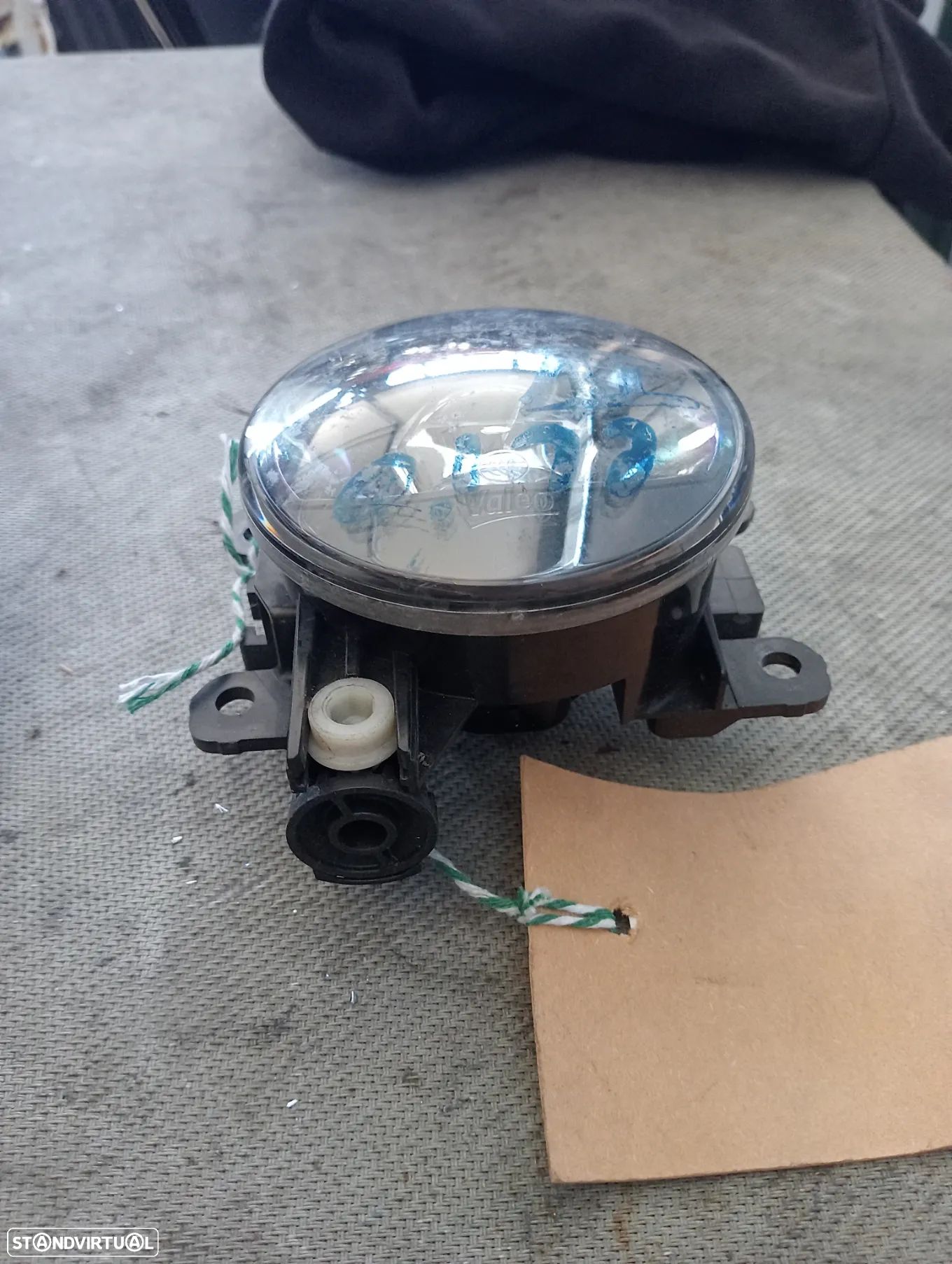 Farol nevoeiro esquerdo Renault Captur 13 - / 90087755 - 1