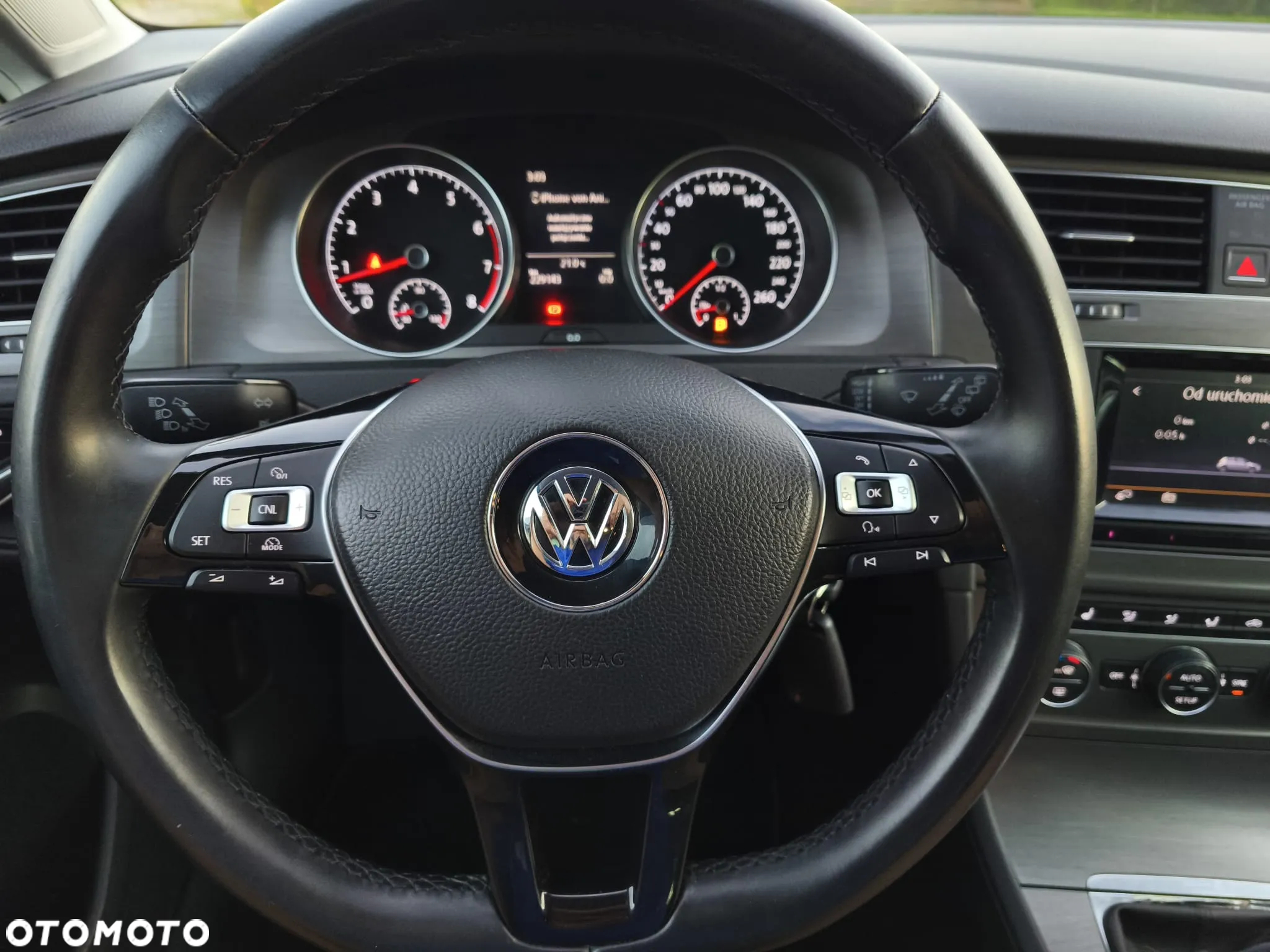 Volkswagen Golf VII 1.4 TSI BMT Comfortline - 16