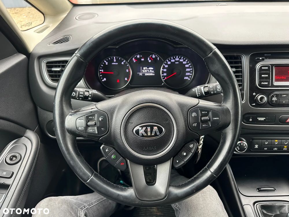 Kia Carens 1.7 CRDi 115 Dream Team Edition - 15