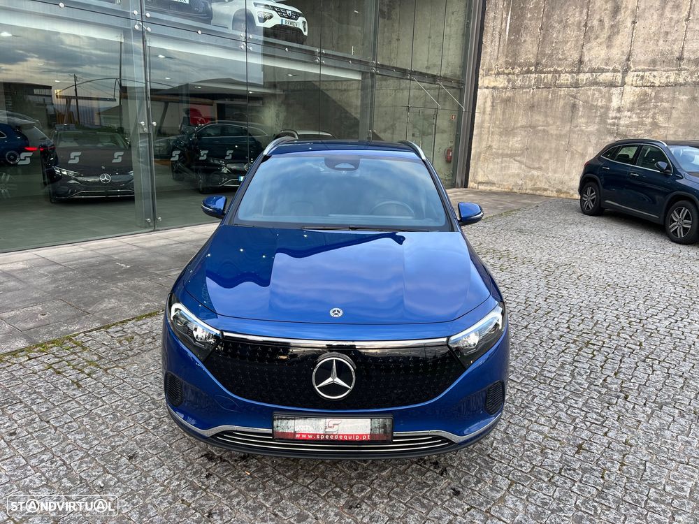 Mercedes-Benz EQA 300 4Matic - 2