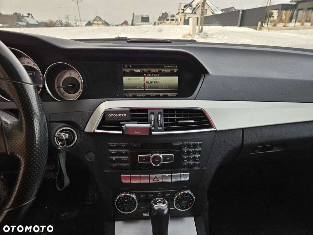 Mercedes-Benz Klasa C 250 CDI DPF 4Matic (BlueEFFICIENCY) 7G-TRONIC - 10