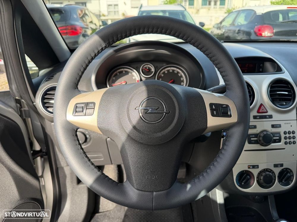 Opel Corsa 1.2 Enjoy Easytronic - 21