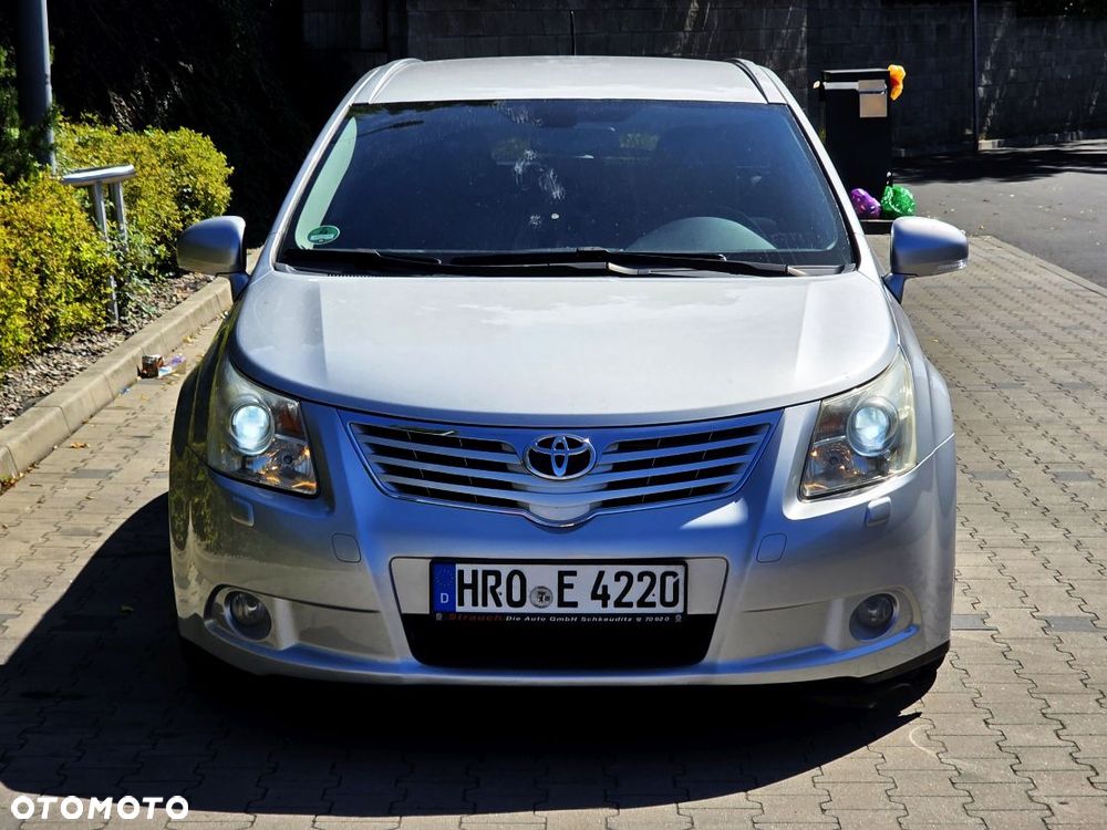 Toyota Avensis 2.0 Sol NAVI MS - 2