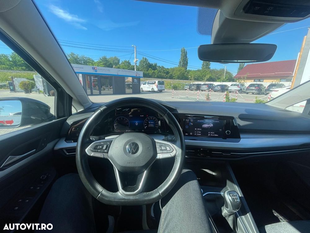Volkswagen Golf 1.0 TSI Life - 9