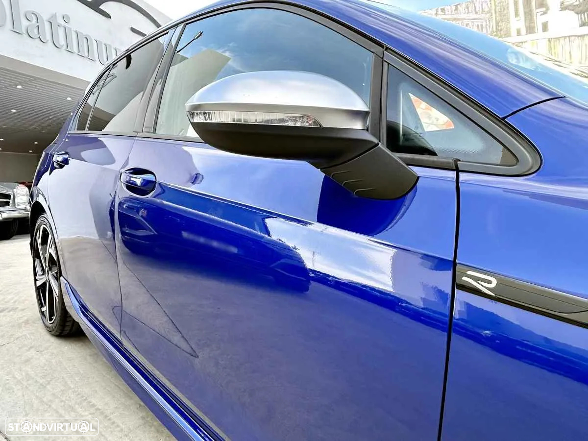 VW Golf 2.0 TSI R DSG - 44