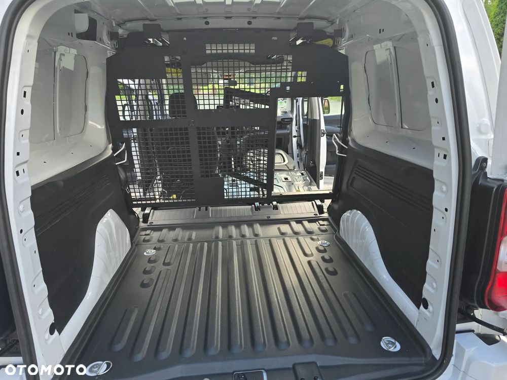 Opel Combo XL S&S 2,4t (bryg.) - 15