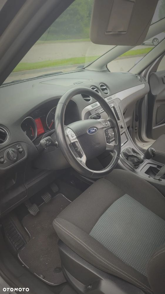 Ford S-Max 2.0 TDCi DPF Trend - 19