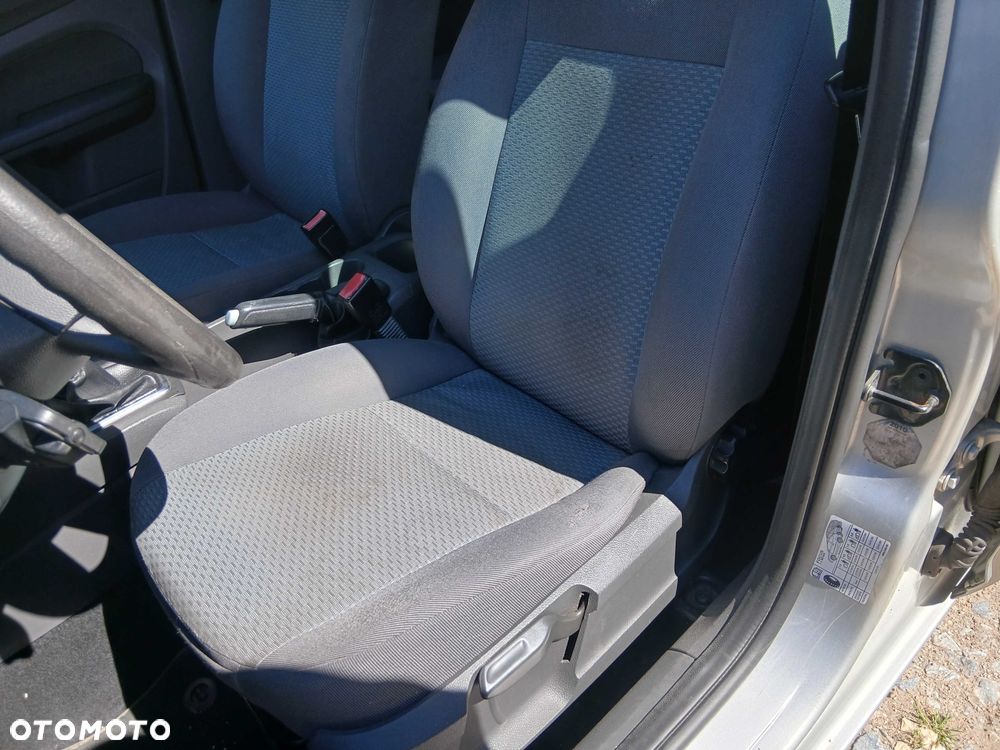 Ford Focus - 5