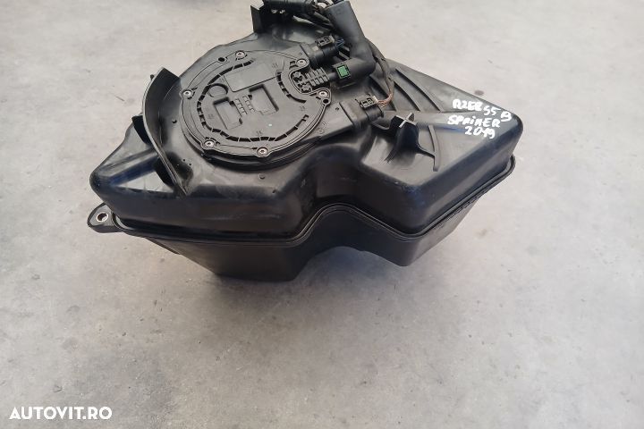 Rezervor AdBlue A0994711400 A910470000 A9104700000 A0994711400 A91047 - 3