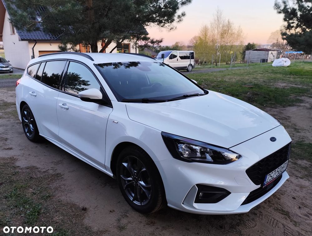 Ford Focus 1.0 EcoBoost Hybrid ST-LINE STYLE - 3