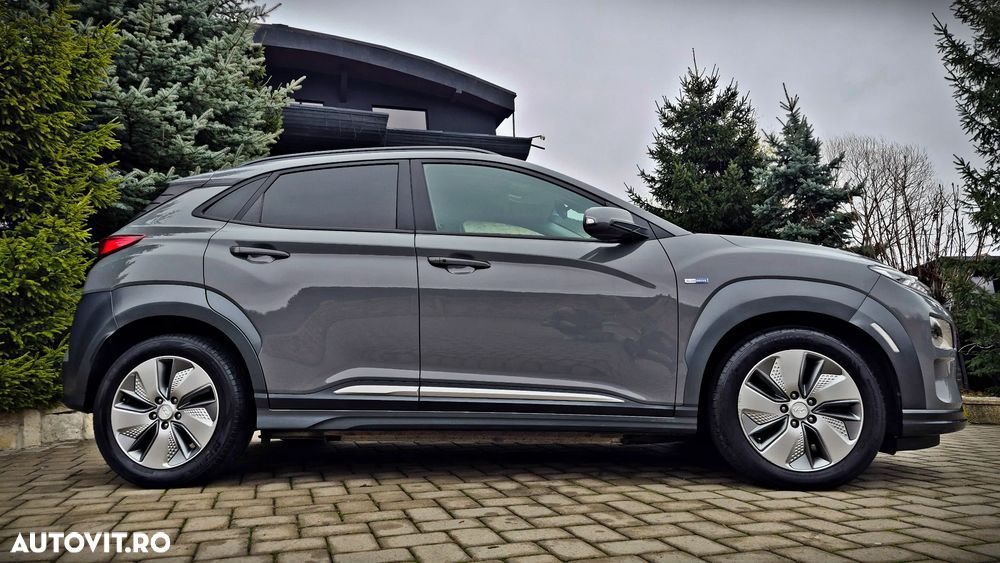 Hyundai KONA EV Premium - 6