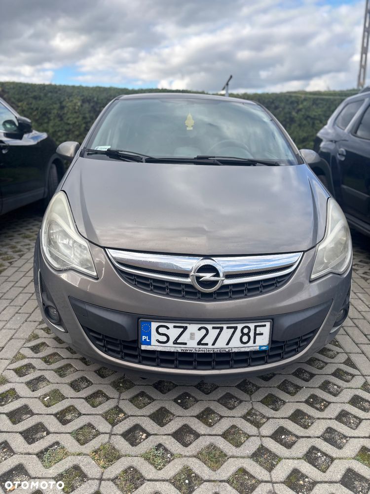Opel Corsa - 4