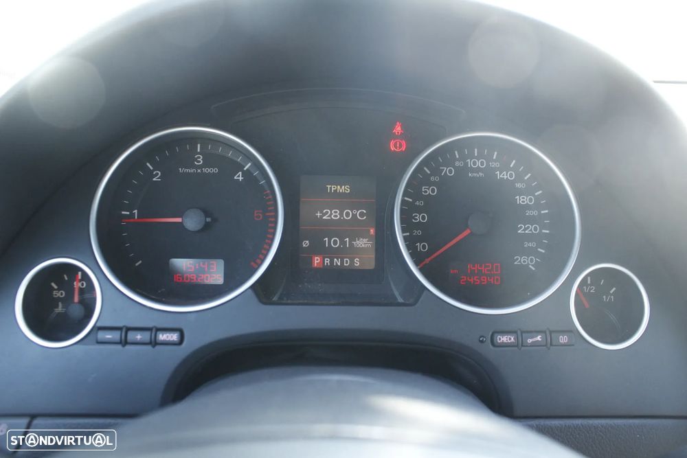 Audi A4 Cabrio 2.0 TDi S-line Multi. - 16