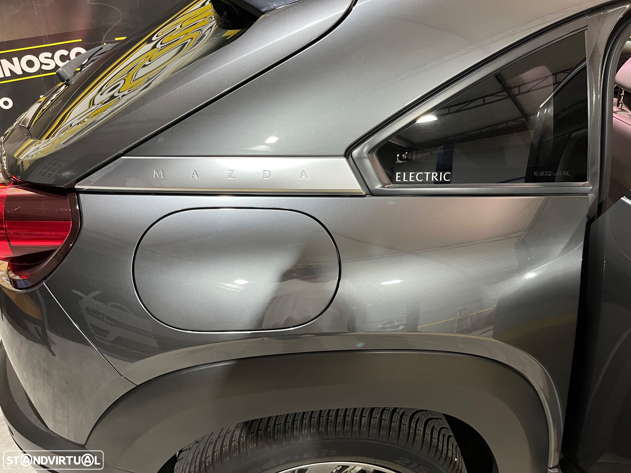 Mazda MX-30 e-SKYACTIV FIRST EDITION - 17