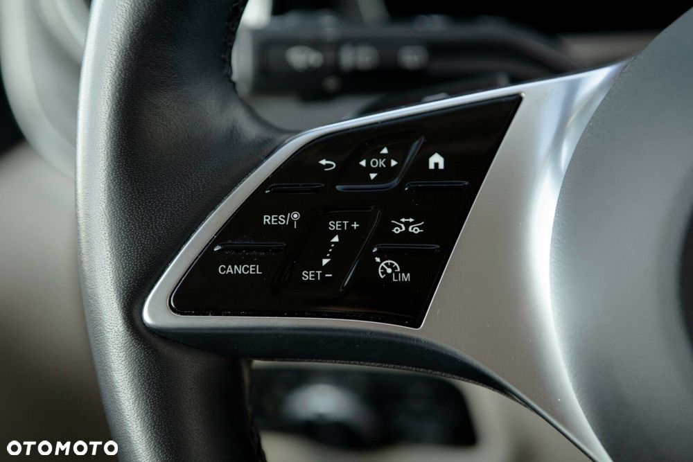 Mercedes-Benz Klasa V - 20