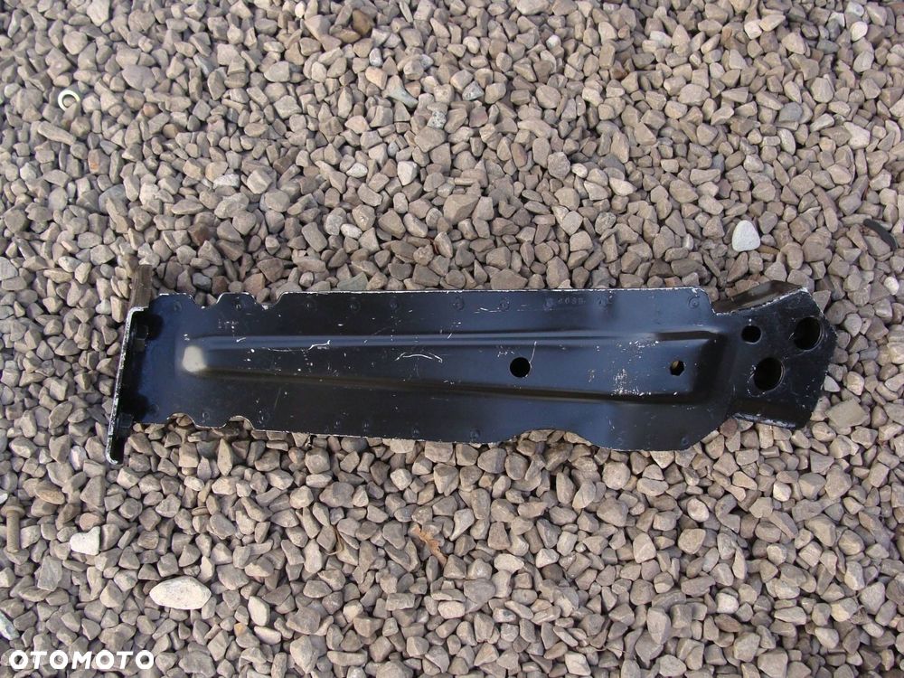 strefa zgniotu kieł prawy przód fiat 500 - 2