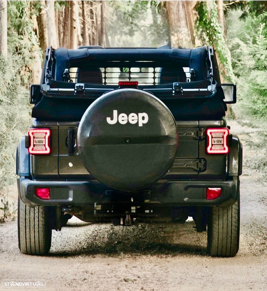 Jeep Wrangler Unlimited 2.2 CRD Sahara AT - 9