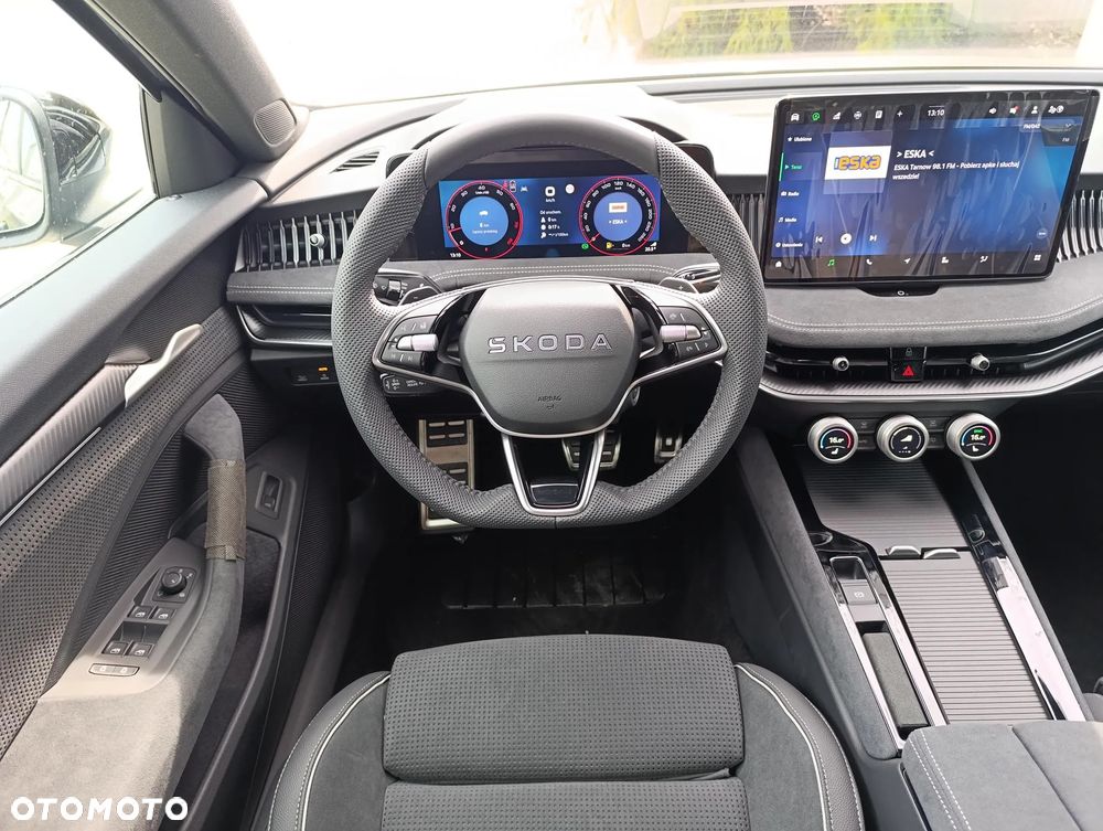 Skoda Superb 2.0 TSI Sportline DSG - 21