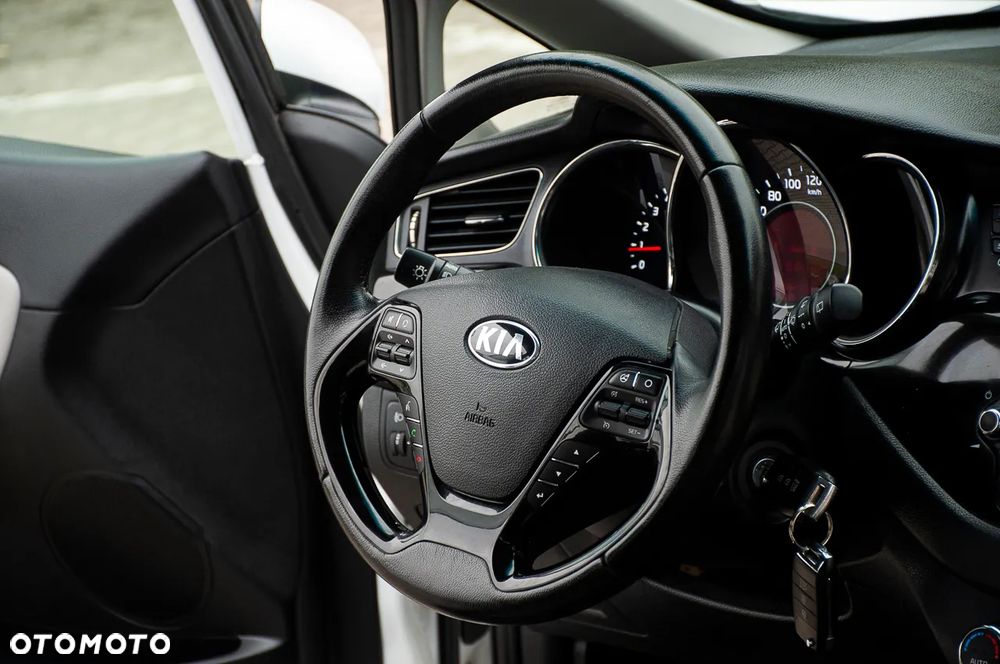 Kia Ceed - 20