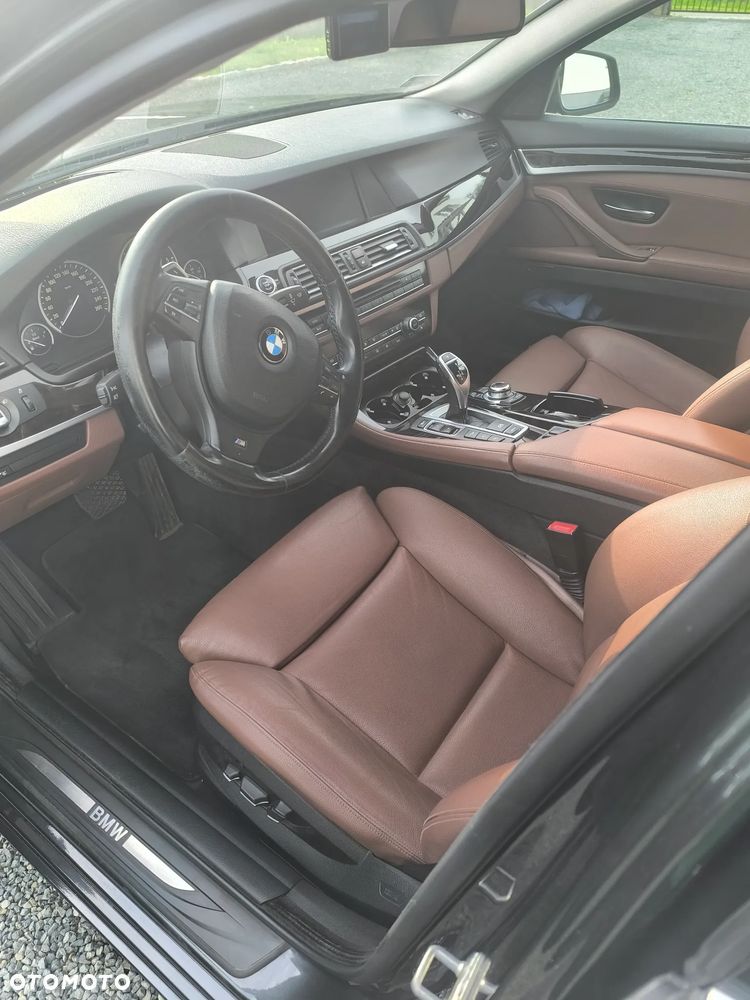 BMW Seria 5 530d xDrive - 6