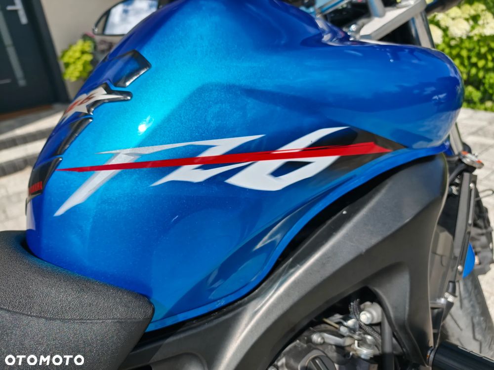 Yamaha FZ6 - 2
