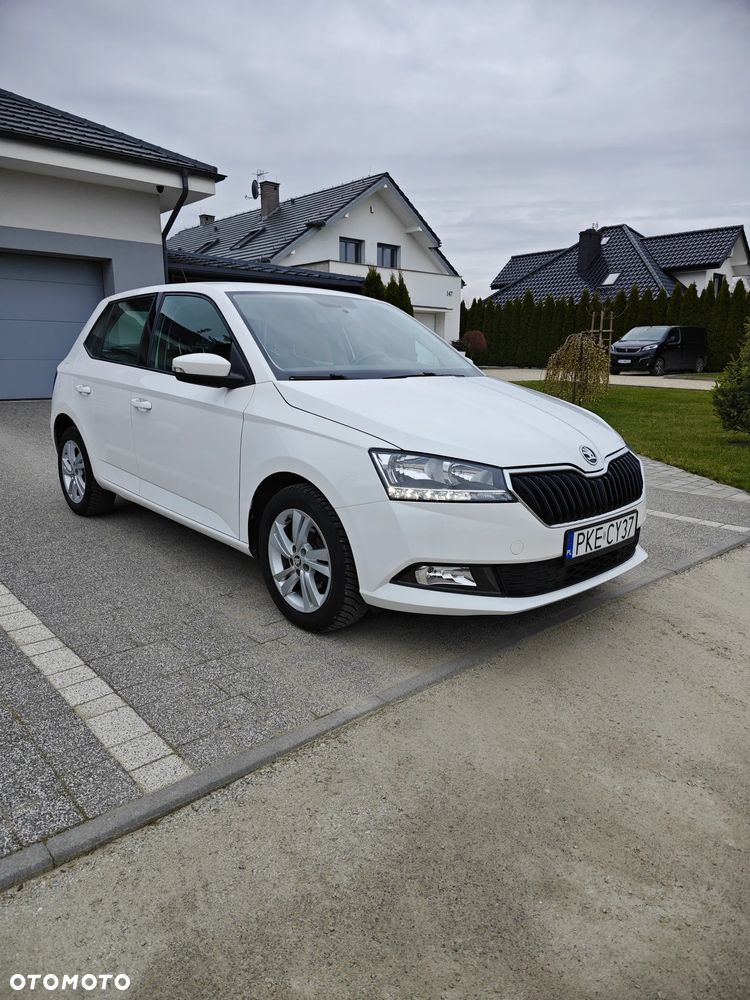 Skoda Fabia 1.0 Style - 4