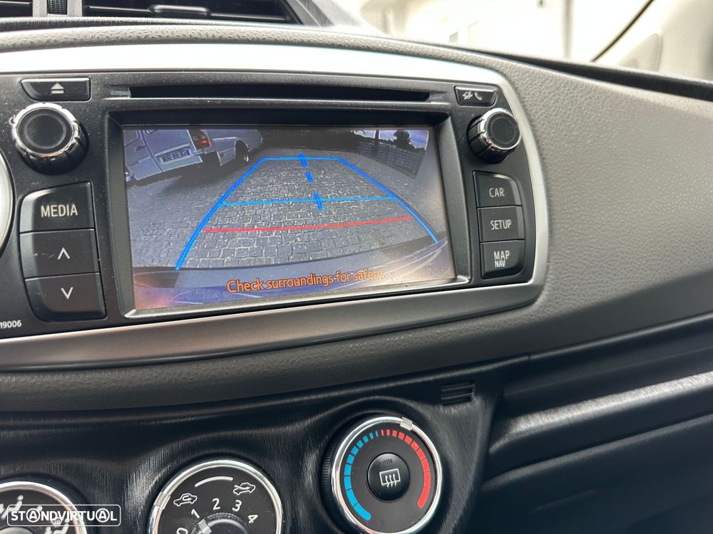 Toyota Yaris 1.0 VVT-i ACtive+AC - 9