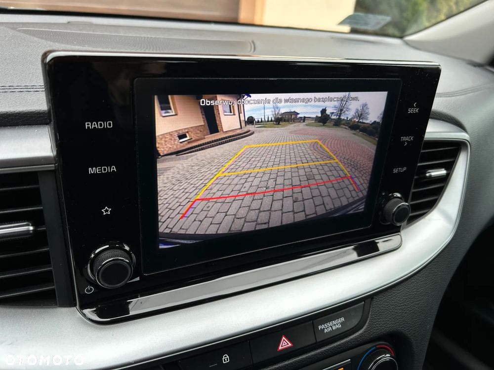 Kia Ceed 1.5 T-GDI L DCT - 11