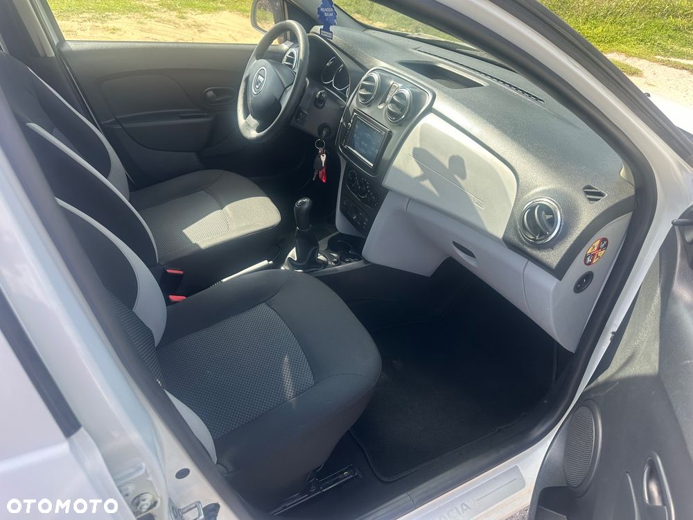 Dacia Sandero 1.2 16V 75 Essentiel - 6
