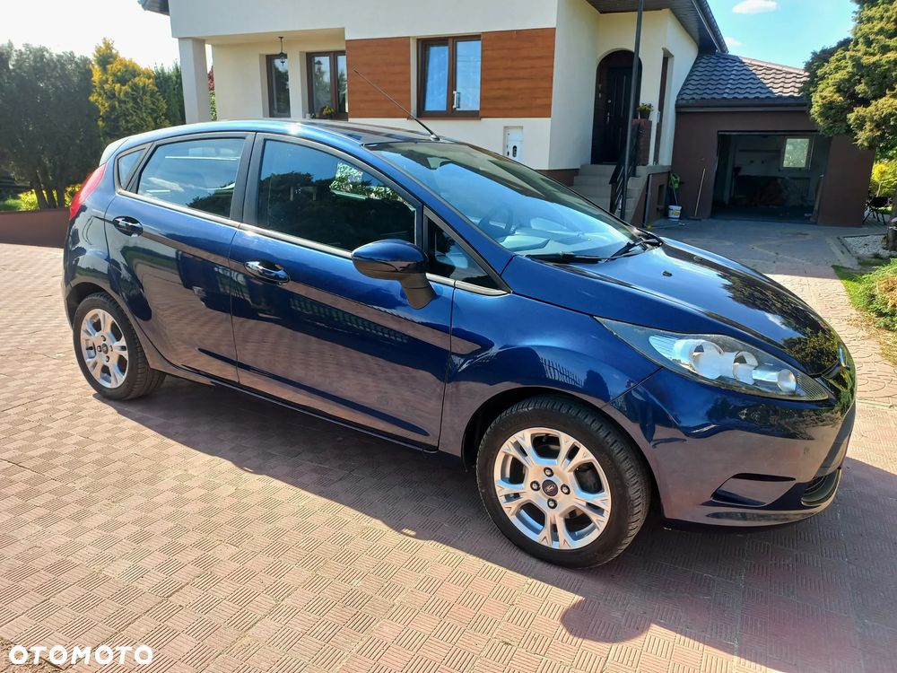 Ford Fiesta 1.25 Champions Edition - 8