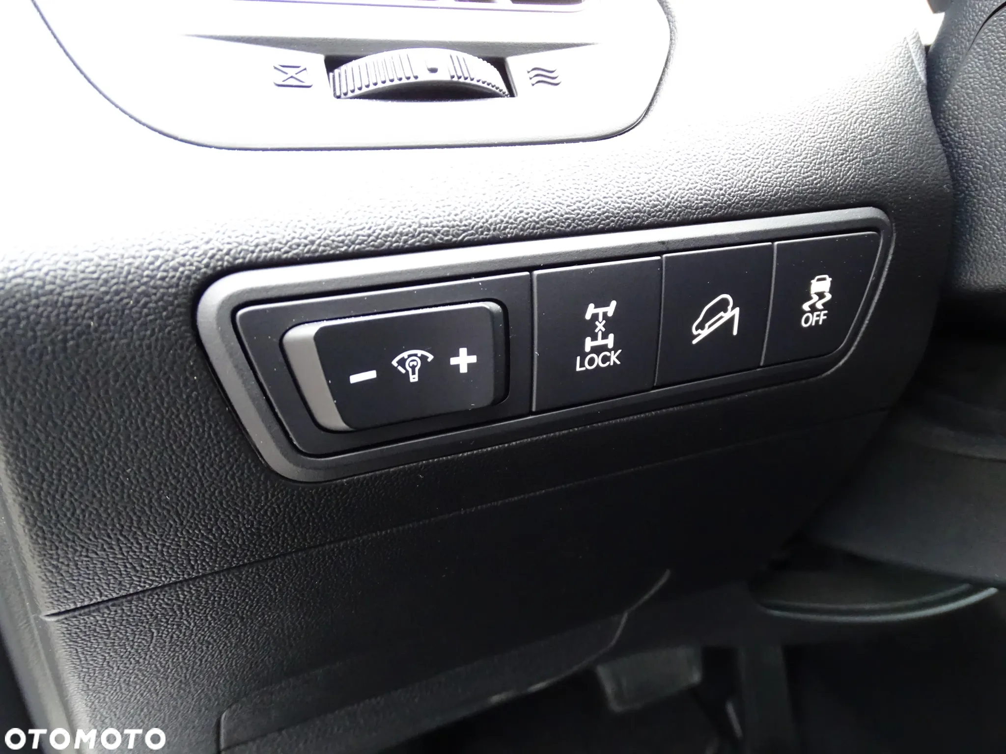 Hyundai ix35 2.0 GDI Premium 4WD - 28