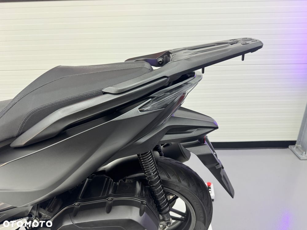 Honda NSS - 28