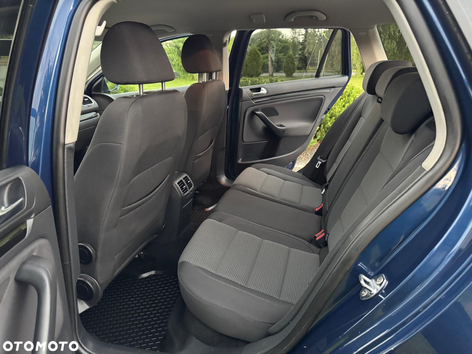 Volkswagen Golf 1.6 TDI BlueMotion Technology Comfortline - 33