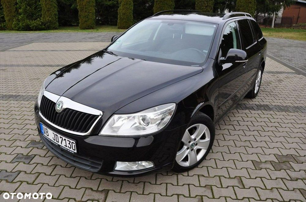 Skoda Octavia 1.6 TDI DPF DSG Elegance - 6