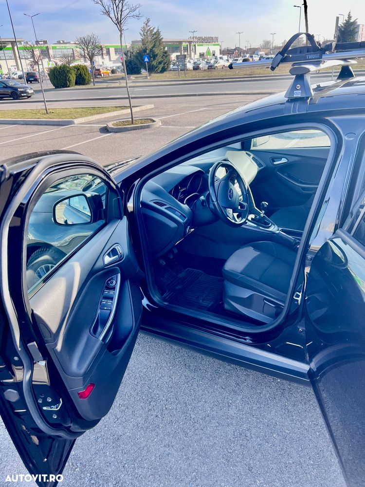 Ford Focus 1.0 EcoBoost Trend - 8