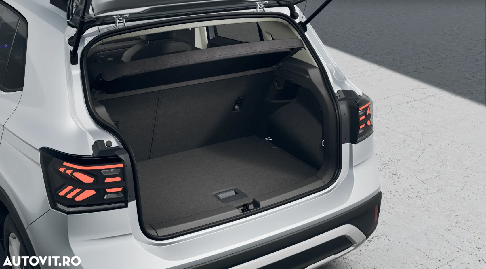 Volkswagen T-Cross 1.0 TSI Advanced - 9