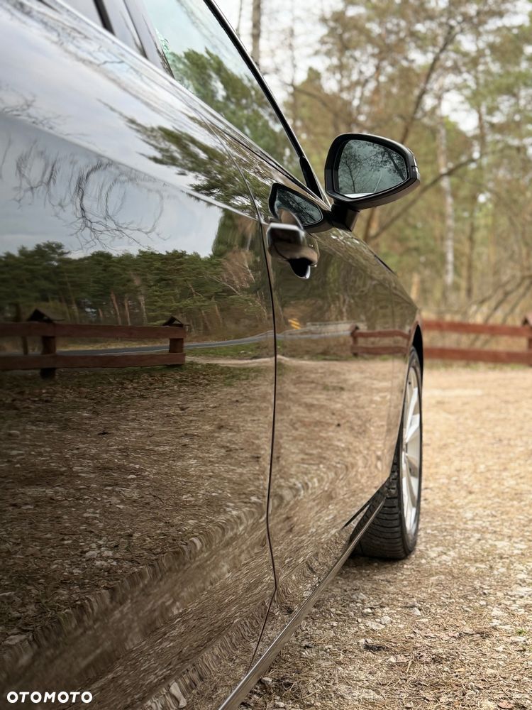 Audi A4 Limousine 35 TFSI mHEV S tronic - 16