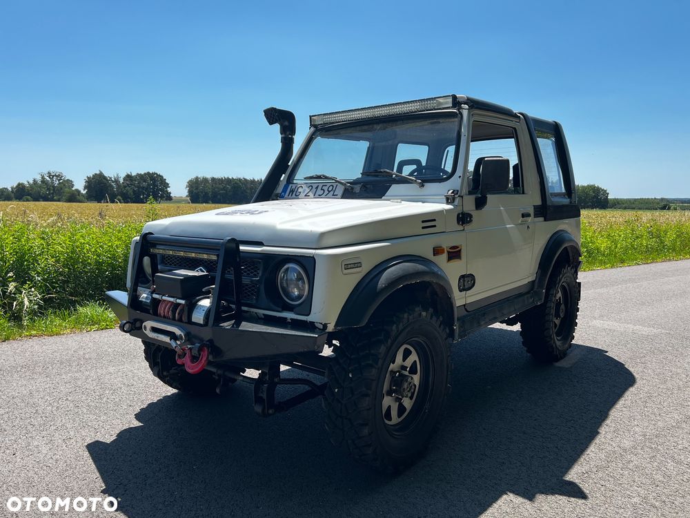 Suzuki Samurai - 1