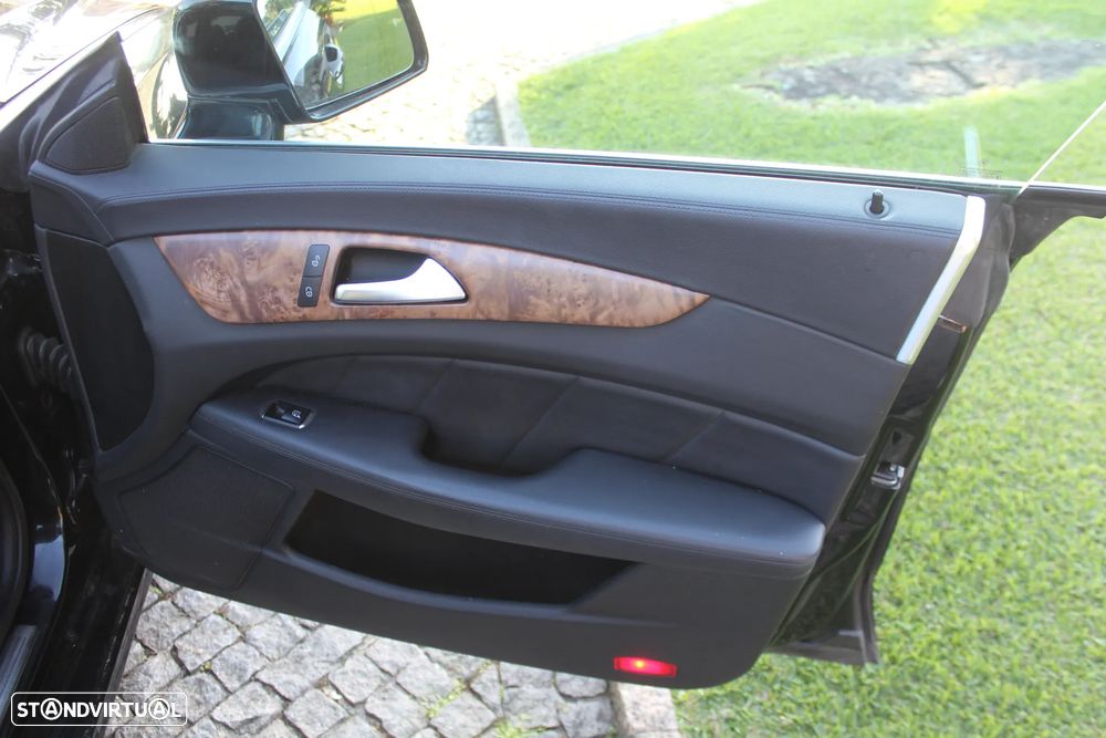 Mercedes-Benz CLS 250 CDi BlueEfficiency - 25