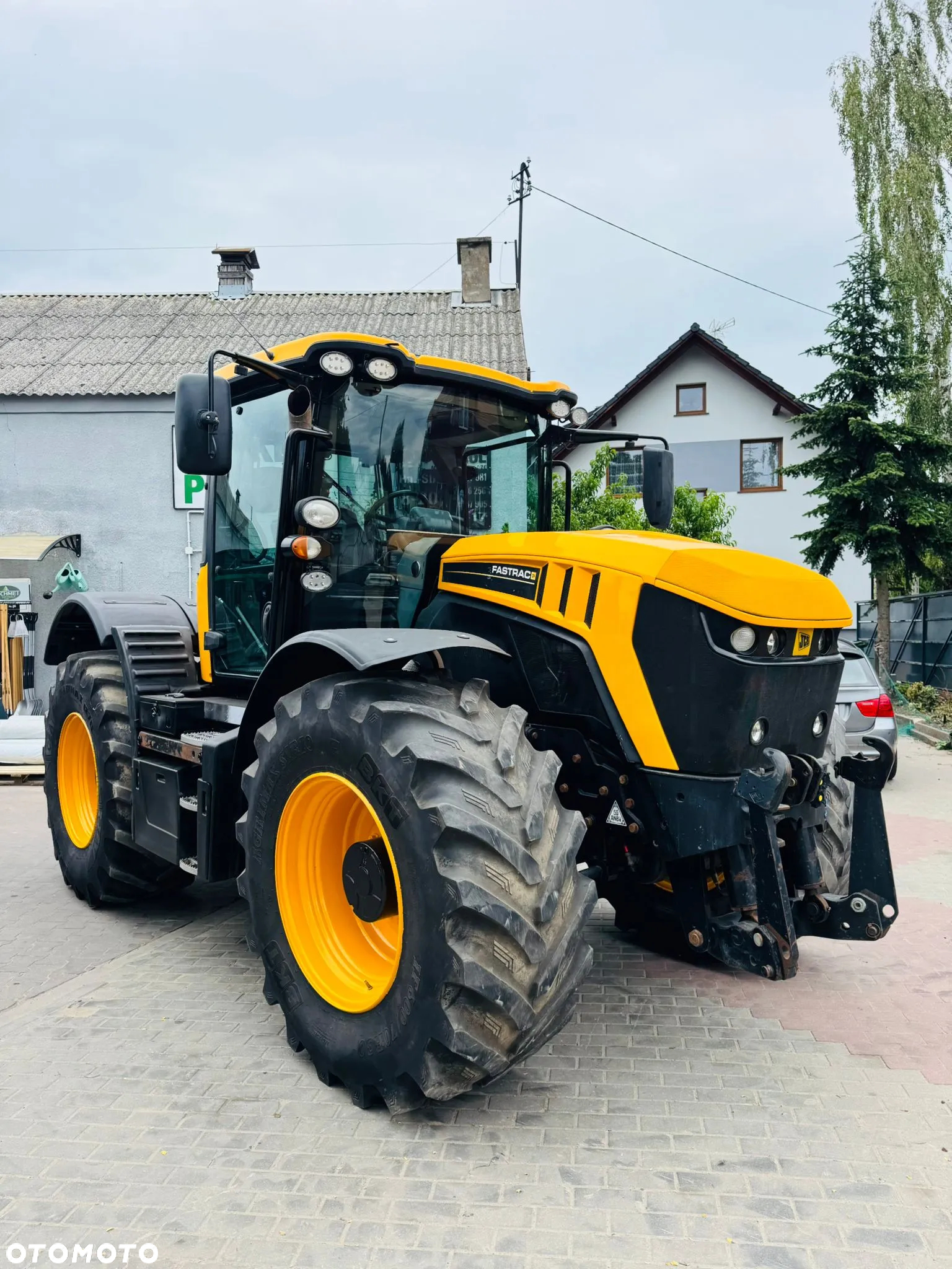 JCB 4220 - 4