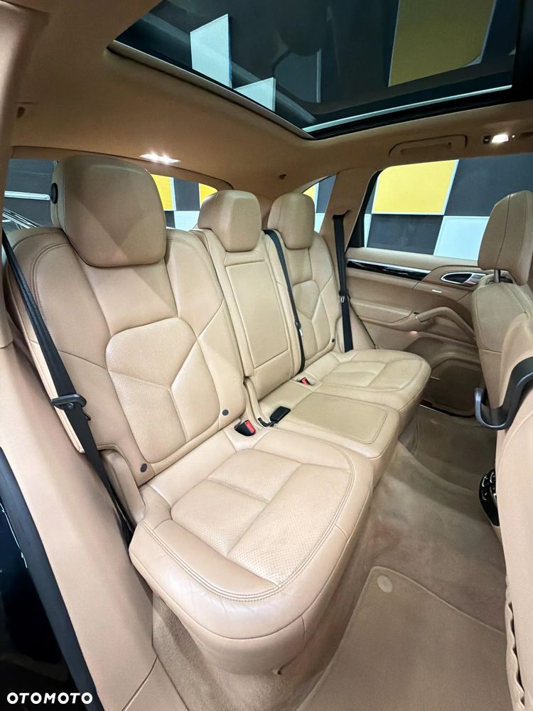 Porsche Cayenne S Diesel - 4