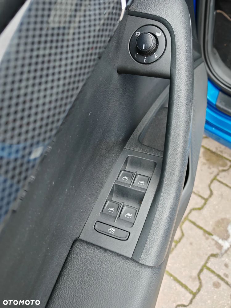 Skoda Octavia 2.0 TDI DSG RS - 15